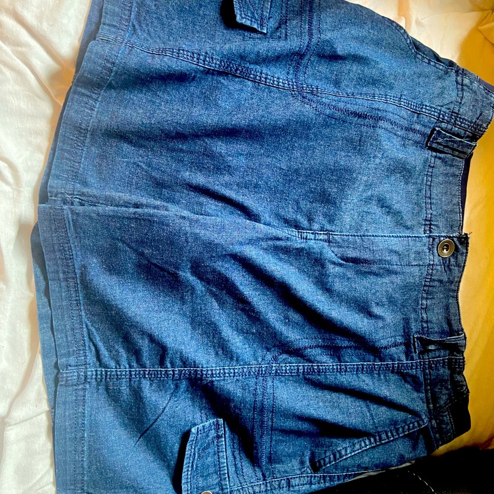 Pair of Jean shorts brand style&co great shape no stains or rips